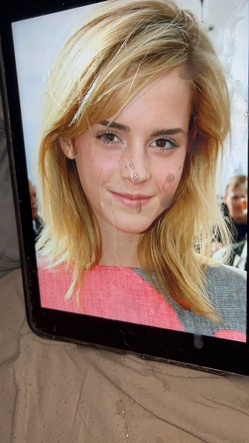 rCwuW3sK Emma Watson cumtribute 03.jpg
